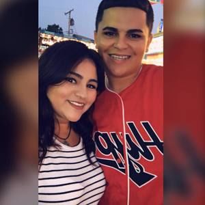 Meet your Posher, Coral ainis